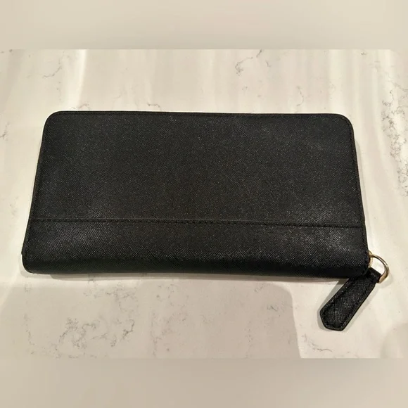 Marc Jacobs Black Wallet - Picture 3 of 5